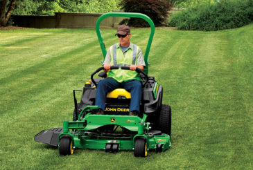 Why Your Commercial Property Needs Professional Landscaping? 2 Read more about the article Why Your Commercial Property Needs Professional Landscaping?