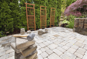 Read more about the article Hardscaping… The Key To Enjoying The Outdoors All Year Long